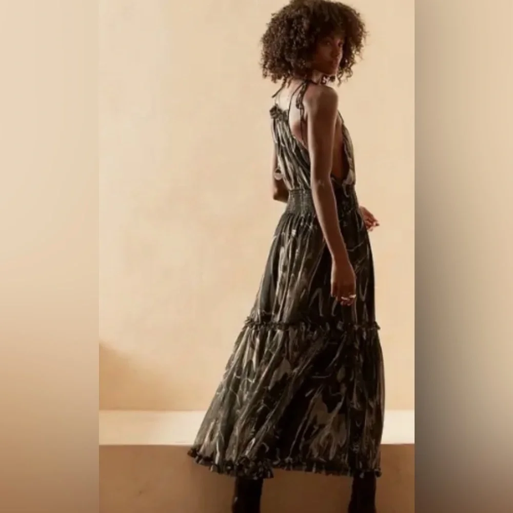 Banana Republic flowy, marble print Maxi Dress - Picture 3 of 9